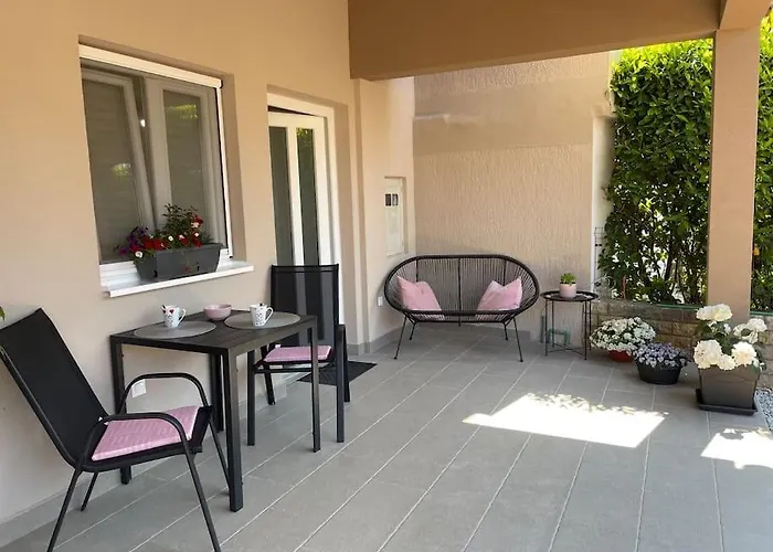 Riva 아파트 포레치